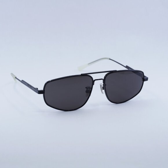 ?️ New Bottega Veneta BV1125S 001 Sunglasses - Black Frame, Grey Lenses main image 7